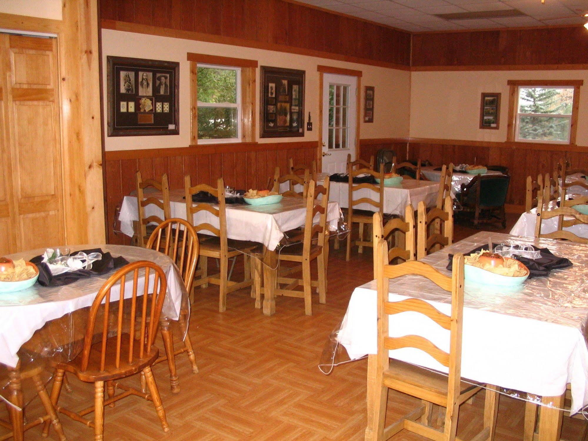 Bed and Breakfast Lonesome Dove Ranch à Kalispell Extérieur photo
